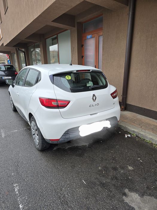 Vand masina Renault Clio 4