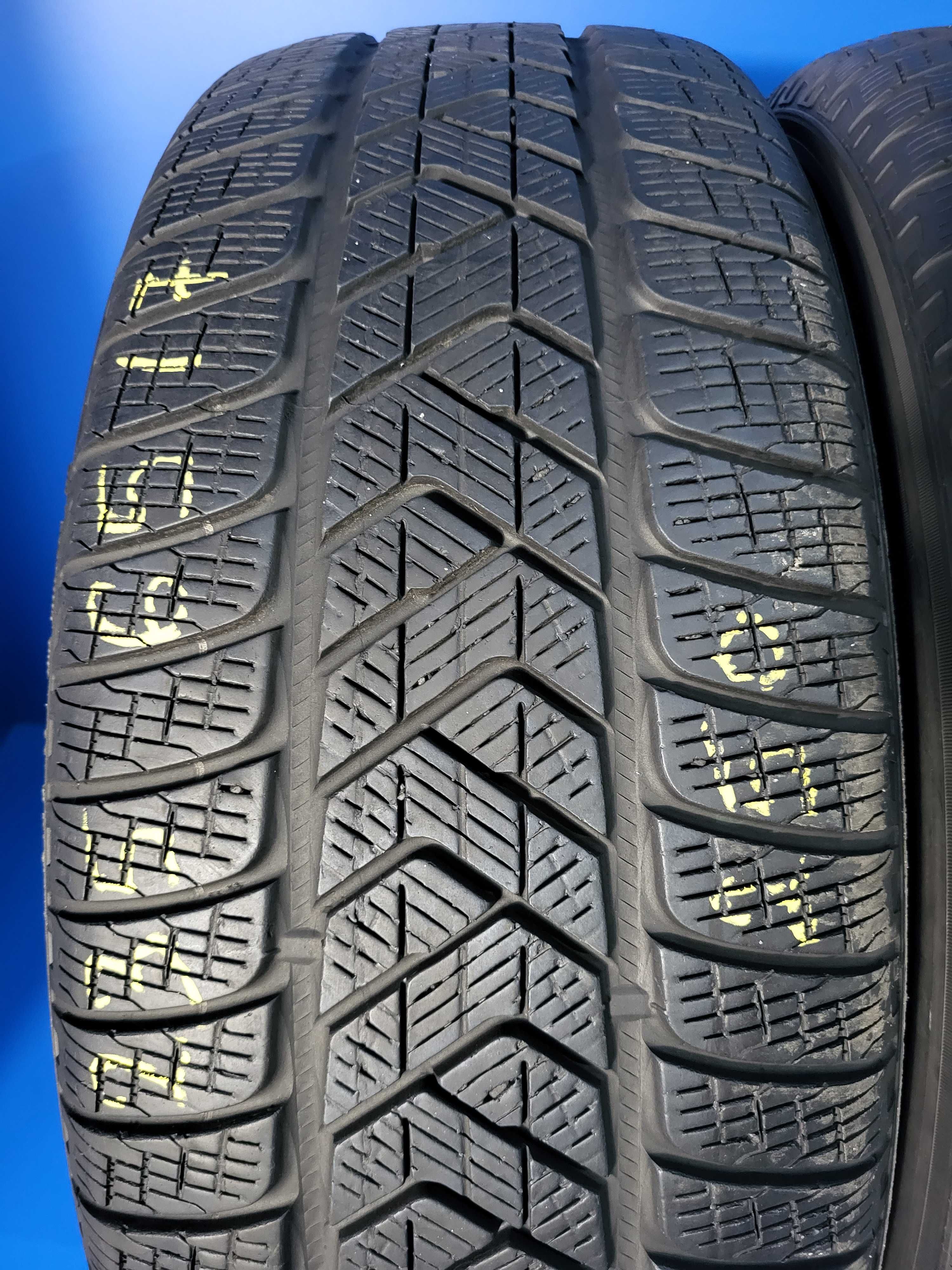 Vand 4 anvelope Pirelli Scorpion M+S 235 65 17  104H