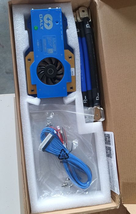 BMS Daly 400A 8-24s pt baterii litiu-ion sau Lifo4 + Display  4.3 inch