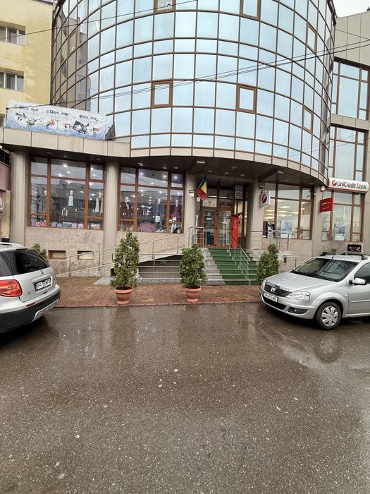 Inchiriere spatiu comercial/parter /piata aurora vest