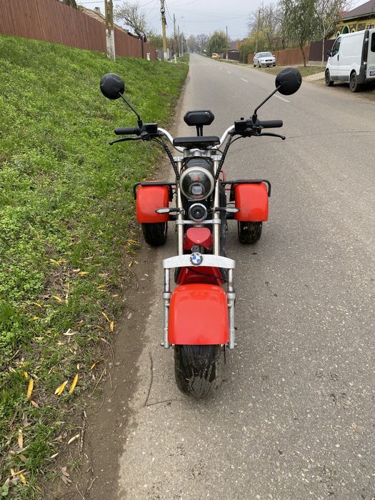 Vând triciclu electric