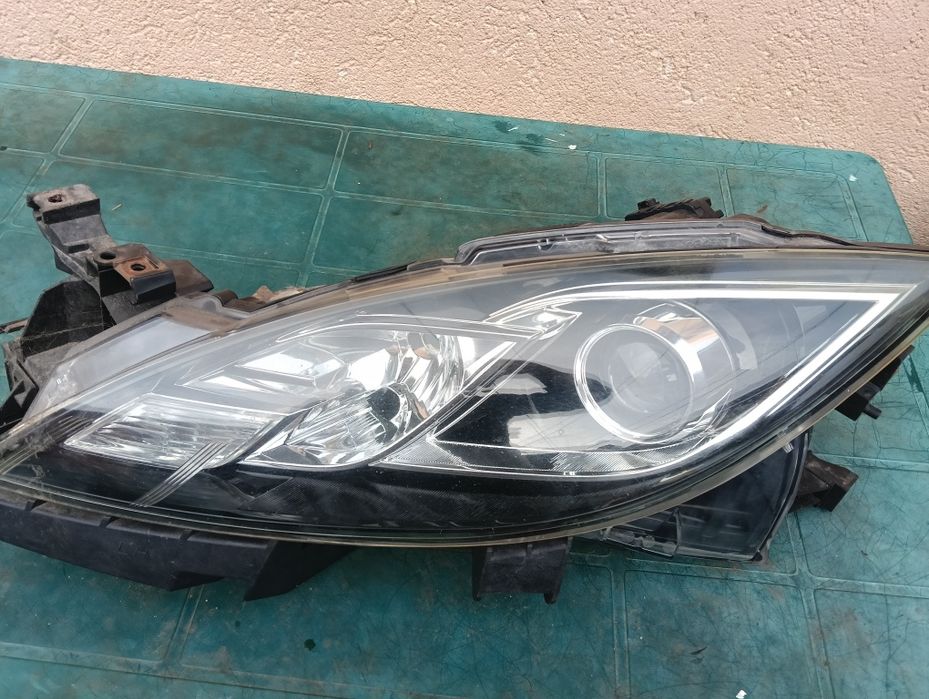 Far stanga Mazda 6 Gh