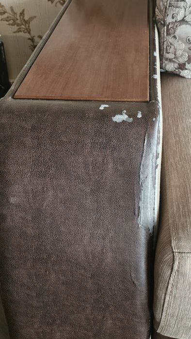 Продам диван с атаманкой