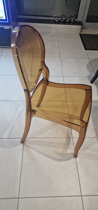 Луксозни столове - 24 бр.