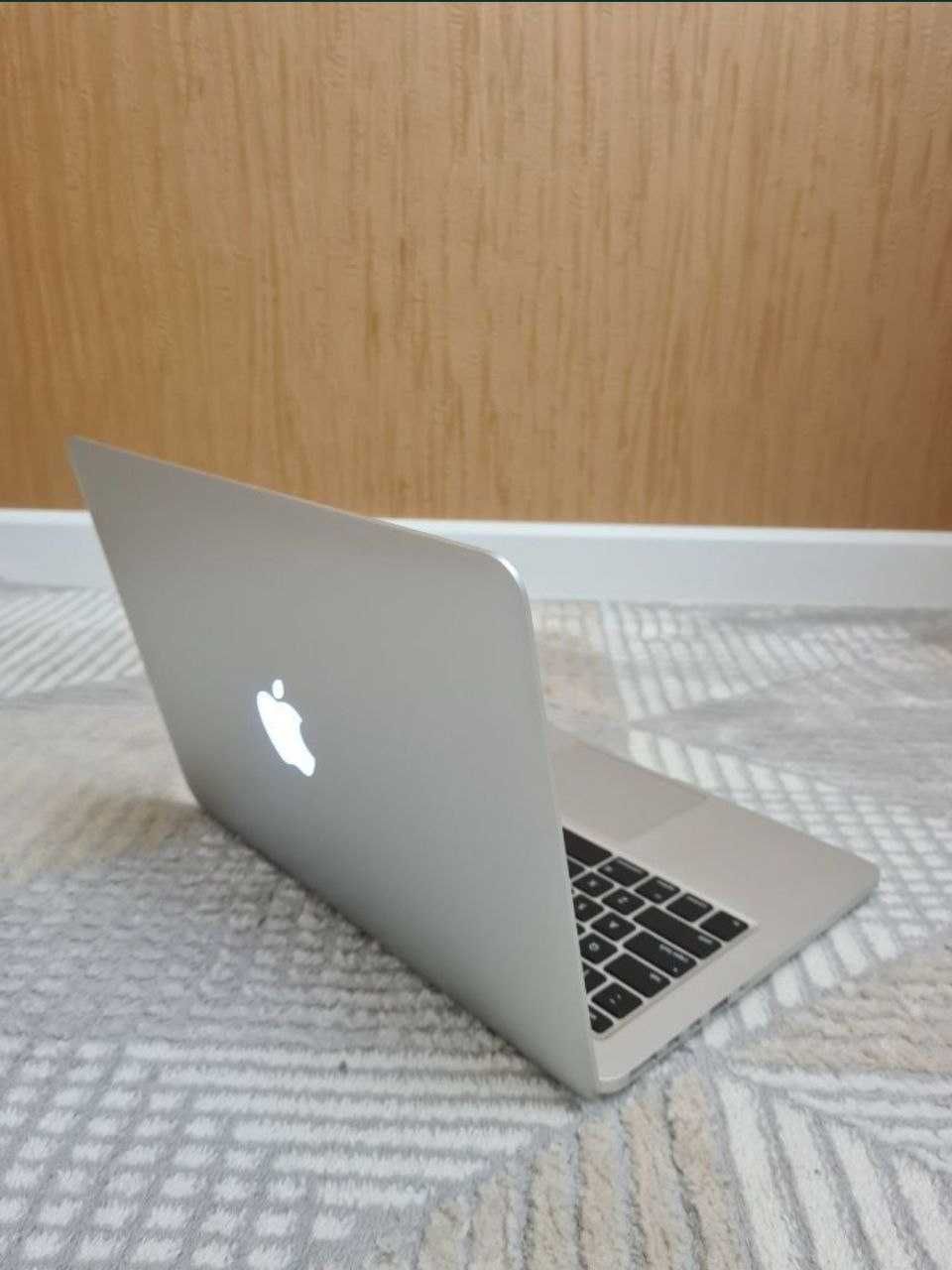 Продам Macbook Pro, Early 2015