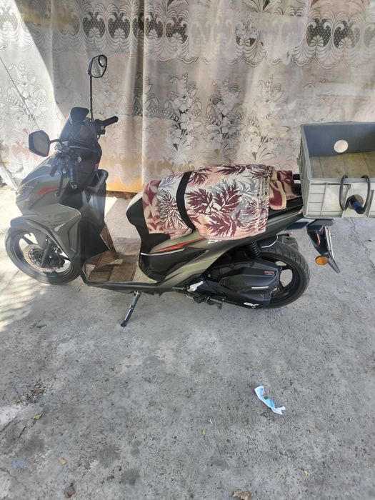 Продаю скутер S2