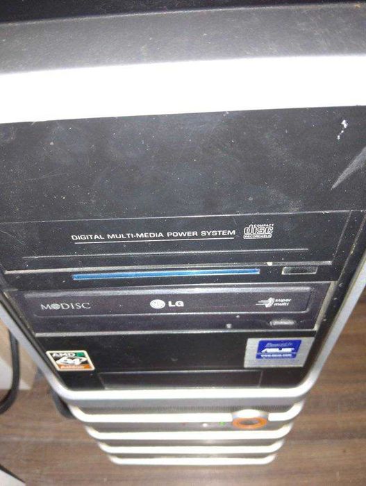 PC Gaming configurat excelent la pretul cerut.