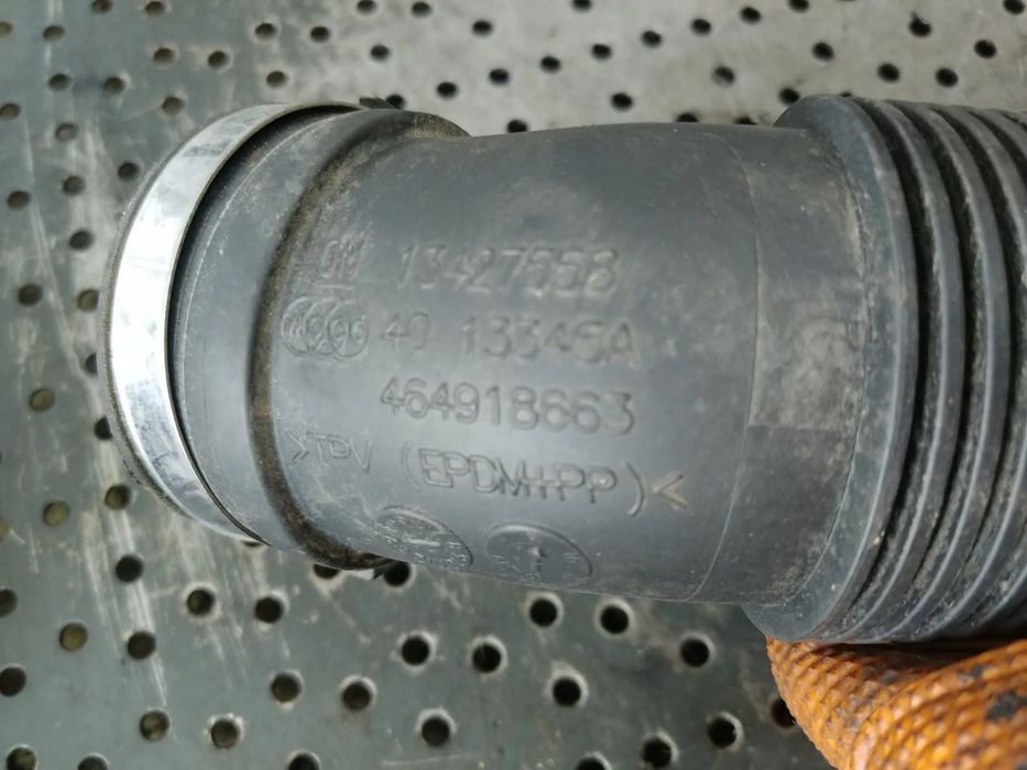 tubulatura admisie rezonator aer 1.4 b b14xer opel corsa e 464918663