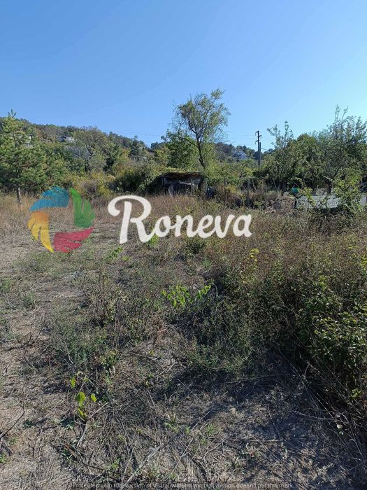 Парцел с ПУП за жилищно строителство