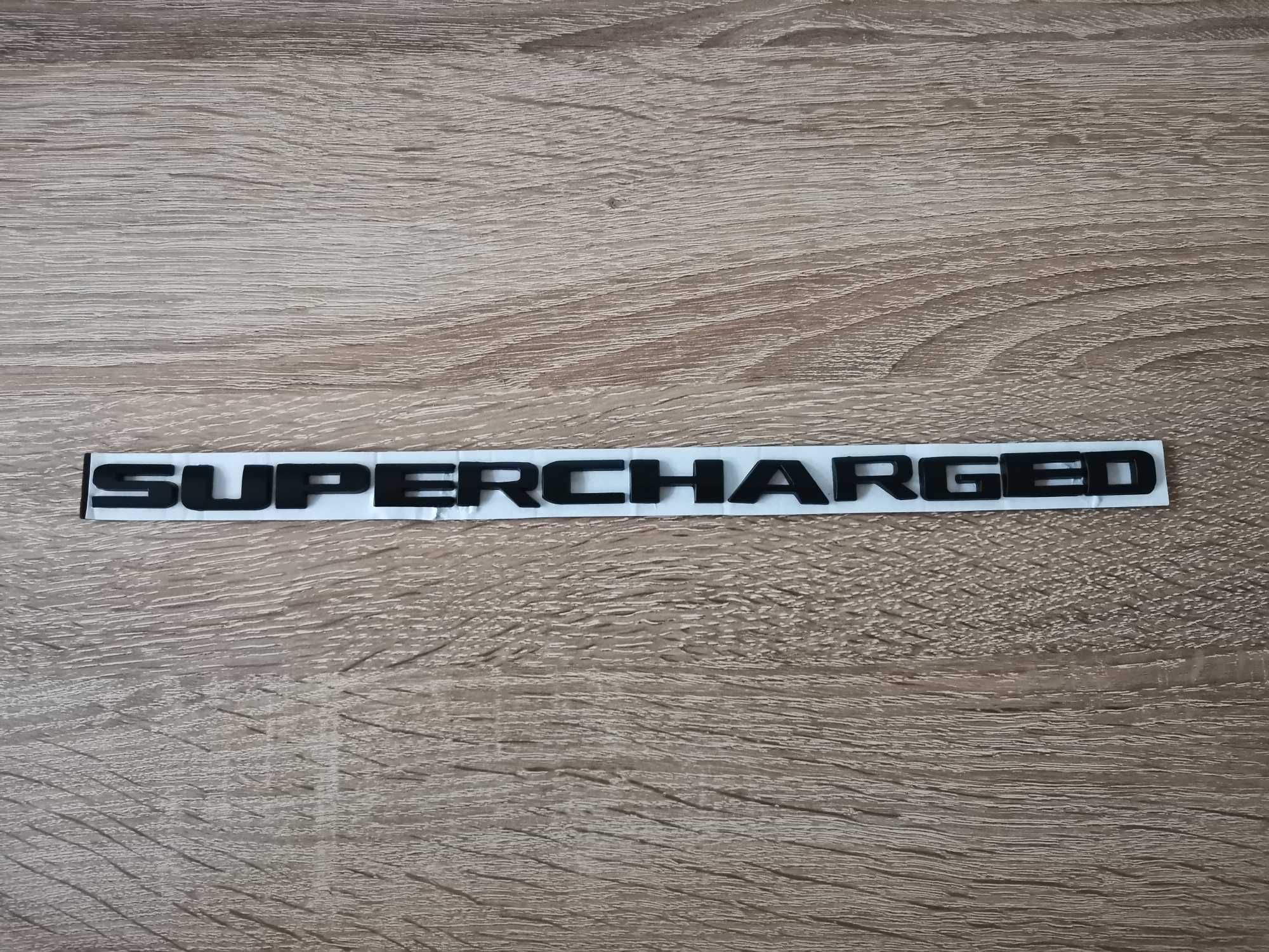 Supercharged емблема лого надпис