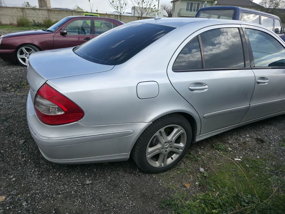Mercedea-Benz E320 CDI 4 MATIC