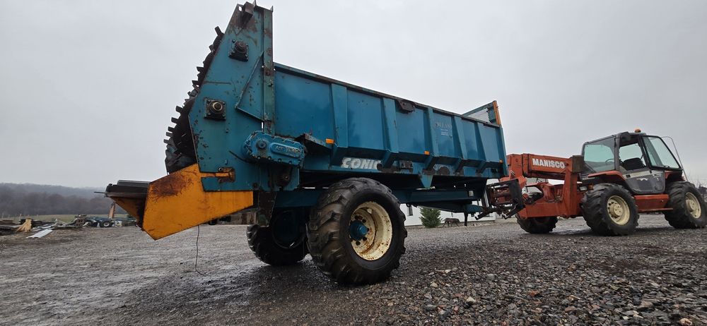 Remorca de gunoi Rolland 7 tone incarcare gunoi de pasare porci vaci