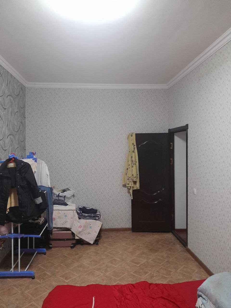 ул.Саракульская-Траспортный ин-т коттедж 3 комнаты 80м 2 этажа 2 с/у