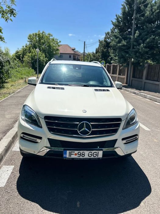 Mercedes-Benz ML Al doilea proprietar stare foarte buna