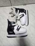 Patine 1513 gheata reglabile marime  29-30-31-32 .