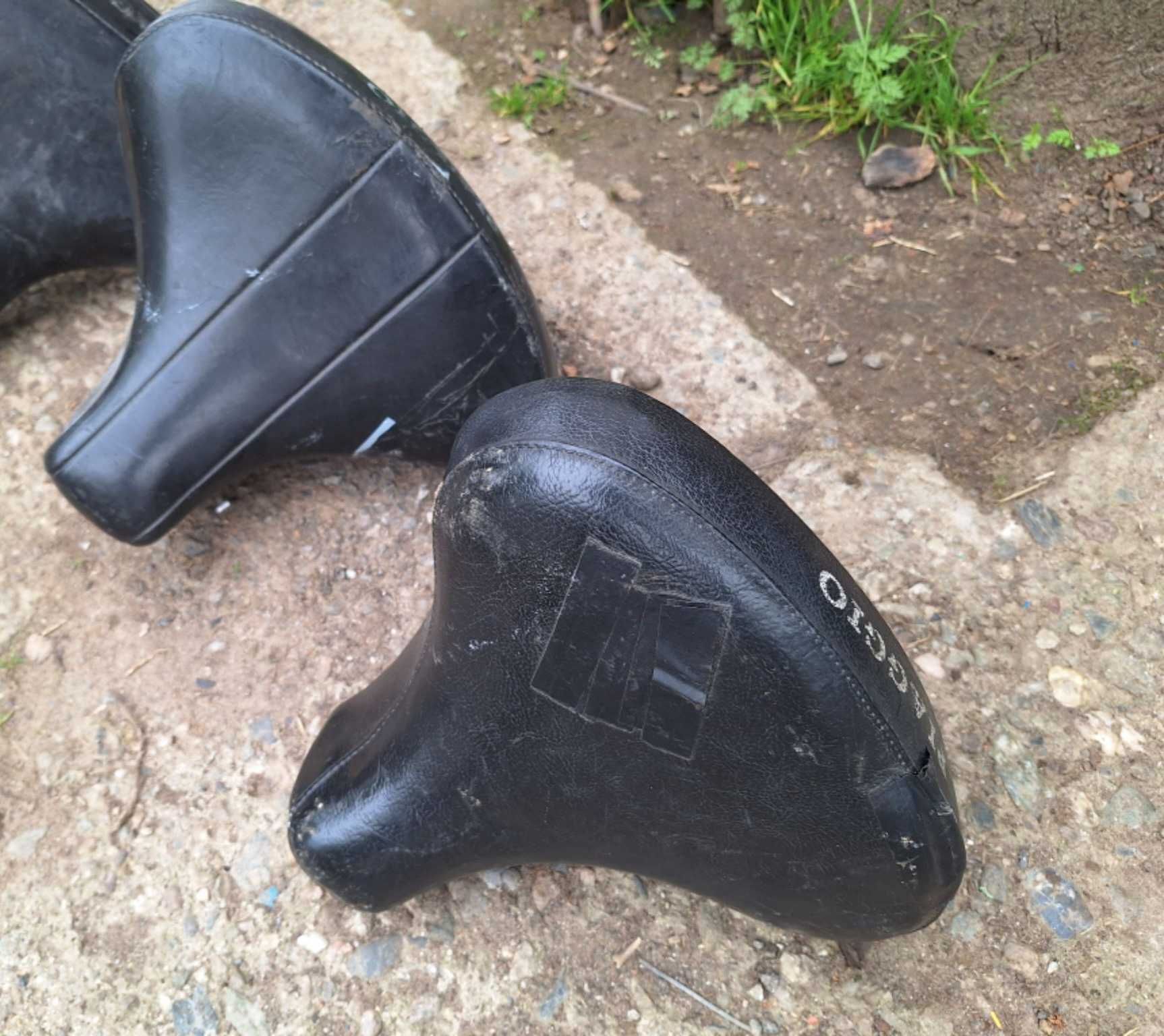 Седалка Piaggio ciao 2 бр.
