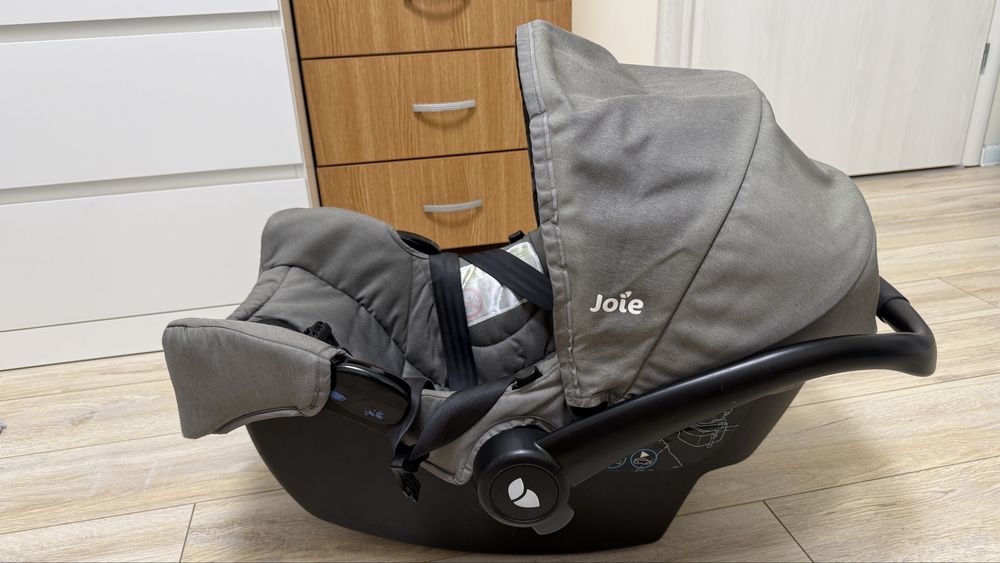 Scoica auto Joie de la bebelusi pana la 13 KG