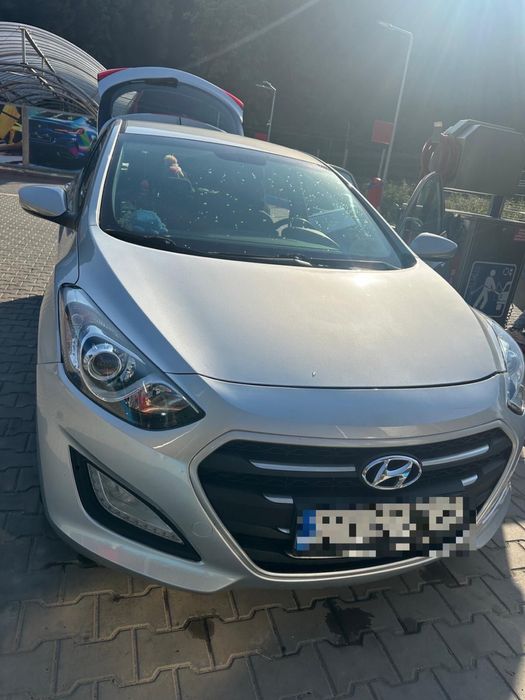 Hyundai i30 1.6 CRDI DPF 5DR MT Highway.