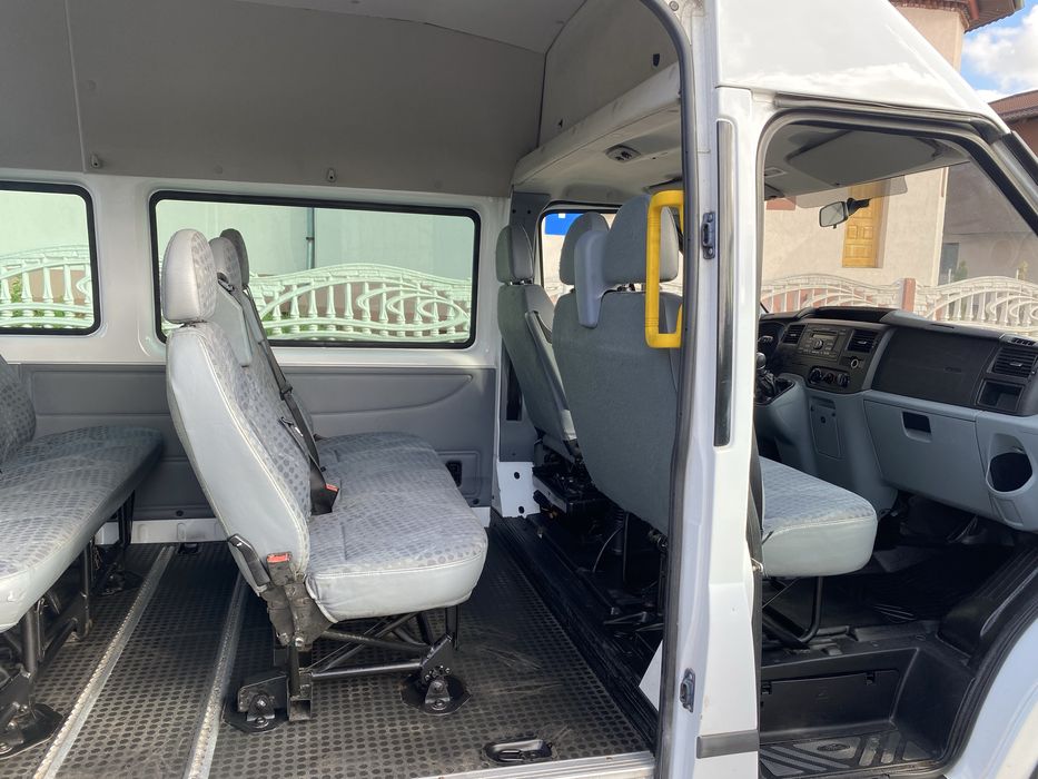 Ford Transit 8+1 2014 2.2 Euro5 A/C model Lung