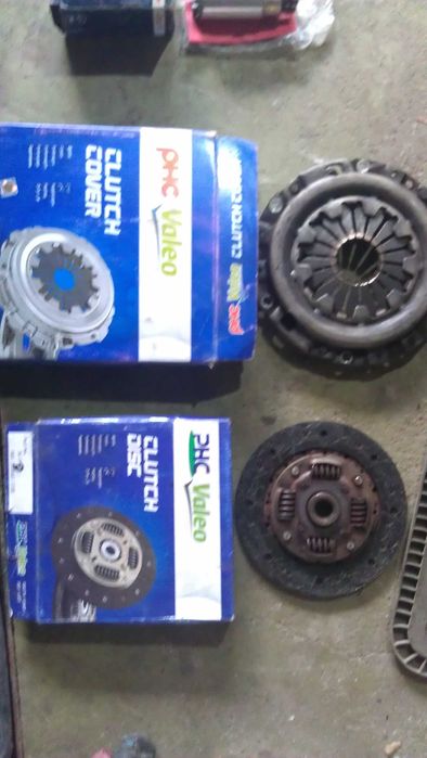 Продам   тормозной цилиндр и другие зап. части