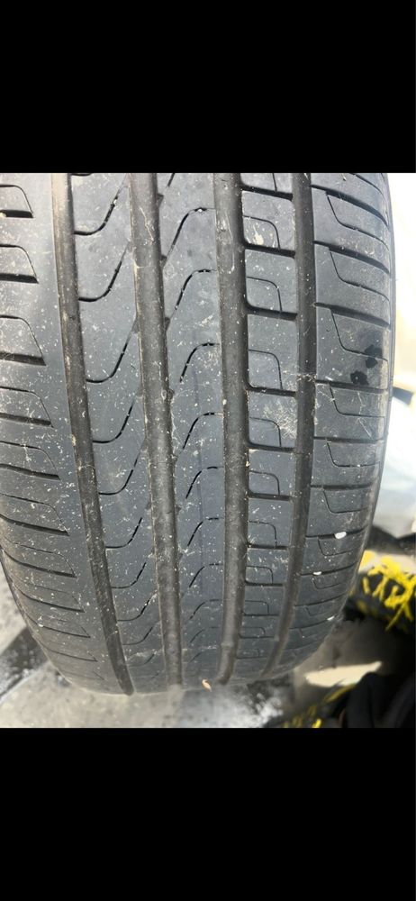 Vand 4 cauciucuri Pirelli 235/60/r 18