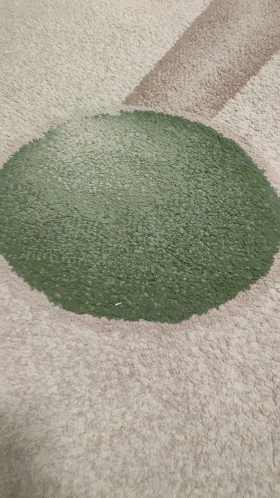 Продам ковер срочна