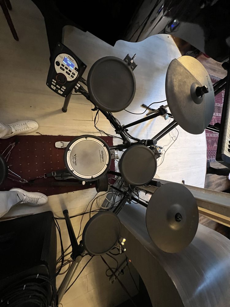 Roland 11kl garantiya berladi
