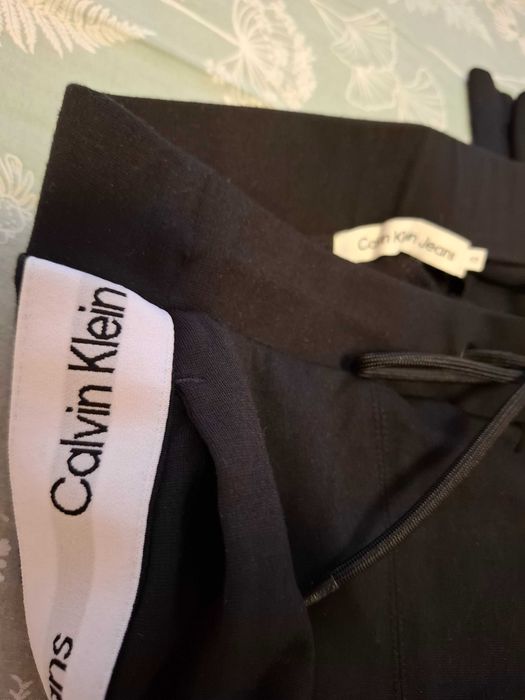 Дамски панталон calvin klein XS