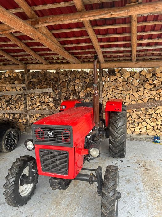 Tractor utb 640.