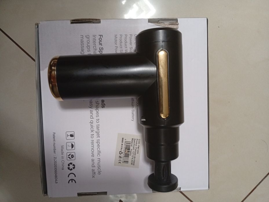 MASSAAGE GUN Aparat pentru nasaj