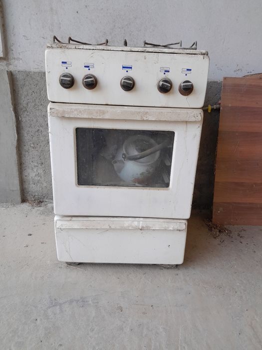 Продаеться газовая комфорка
