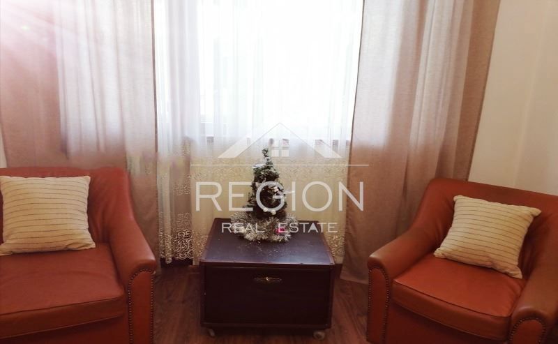 Дава се под наем Тристаен апартамент в Варна, Гръцка махала - 70 кв.м за 548.25 € - Снимка #4