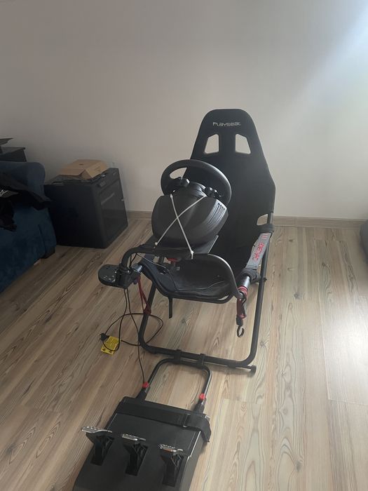 Simulator Thrustmaster TMX Pro + Playseat