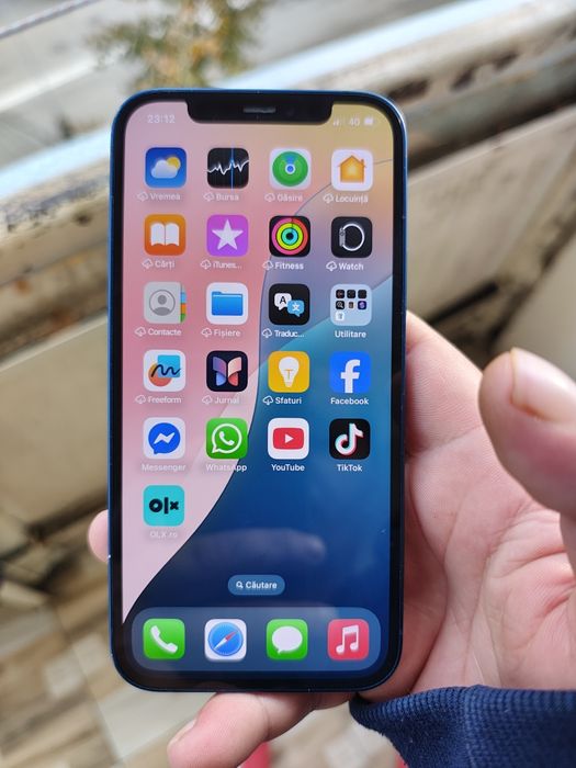 iPhone 12      128GB