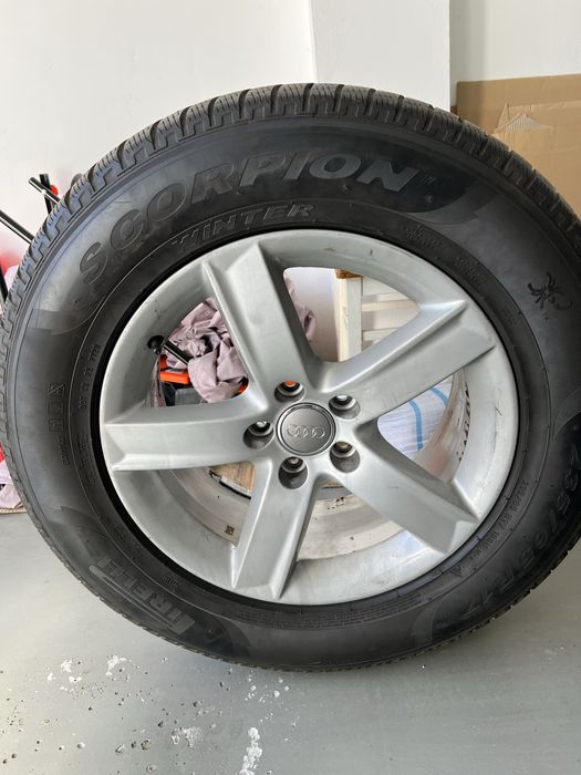 Jante originale de iarna Audi Q5 235/65/17  cu anvelope