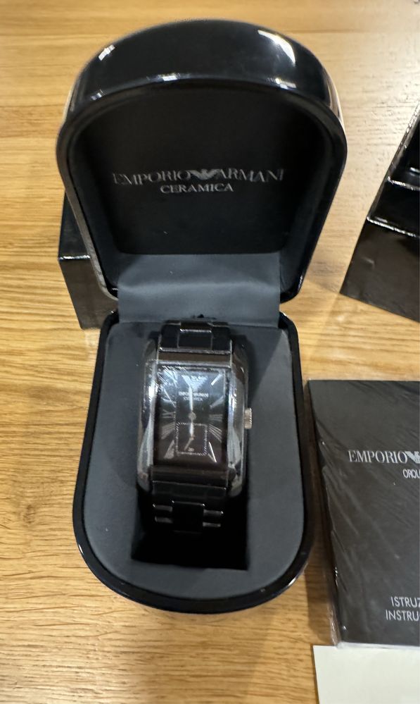 Giorgio Armani Emporio Armani AR1406 мъжки керамичен часовник