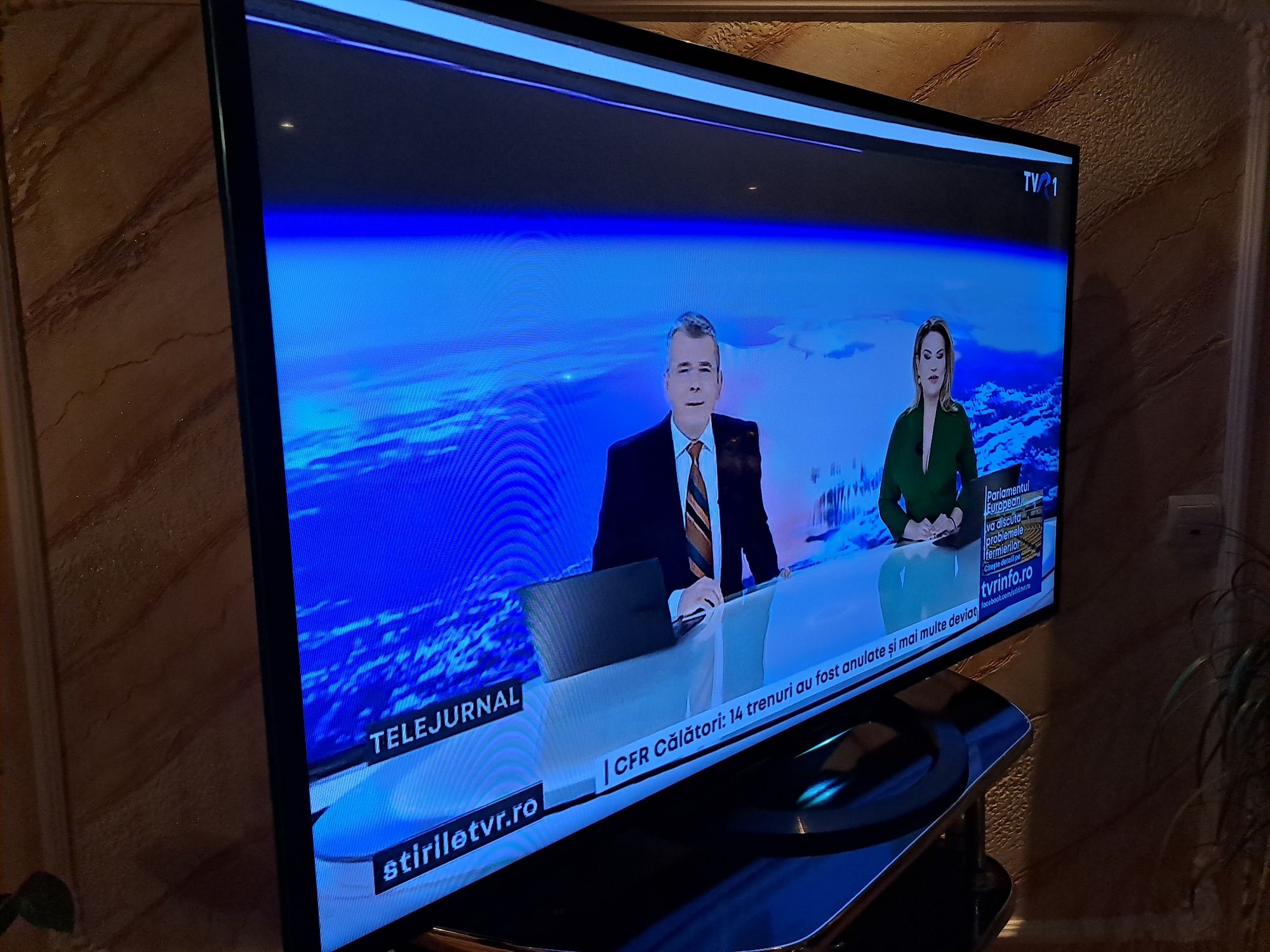 Smart Tv SONY-4k Full Hd , 140 cm. Recent adus din Germania.  CA SI NO