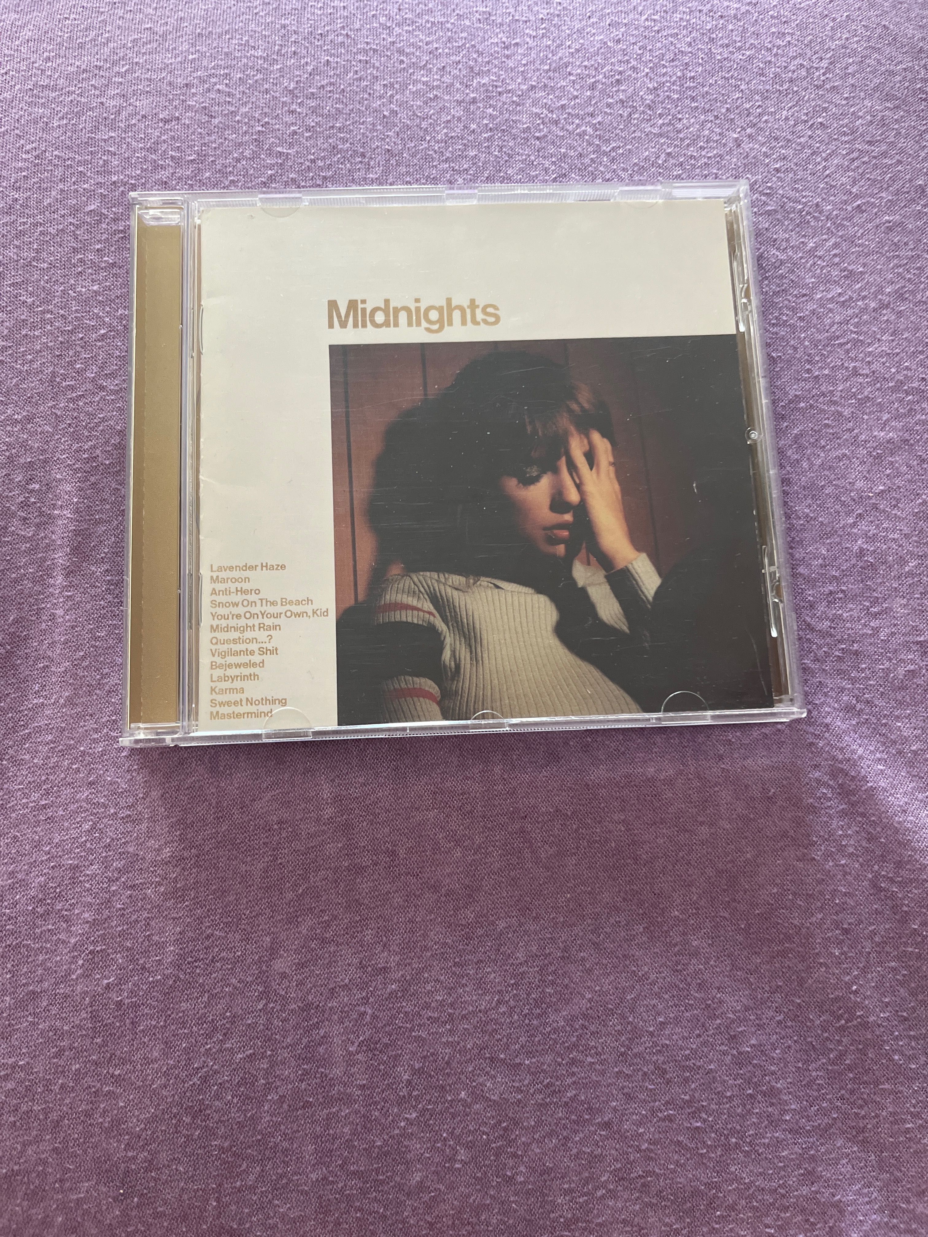 Cd дискове на Taylor Swift