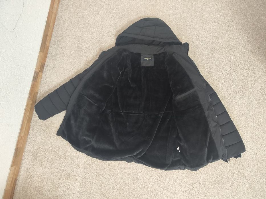 Geaca imblanita neagra