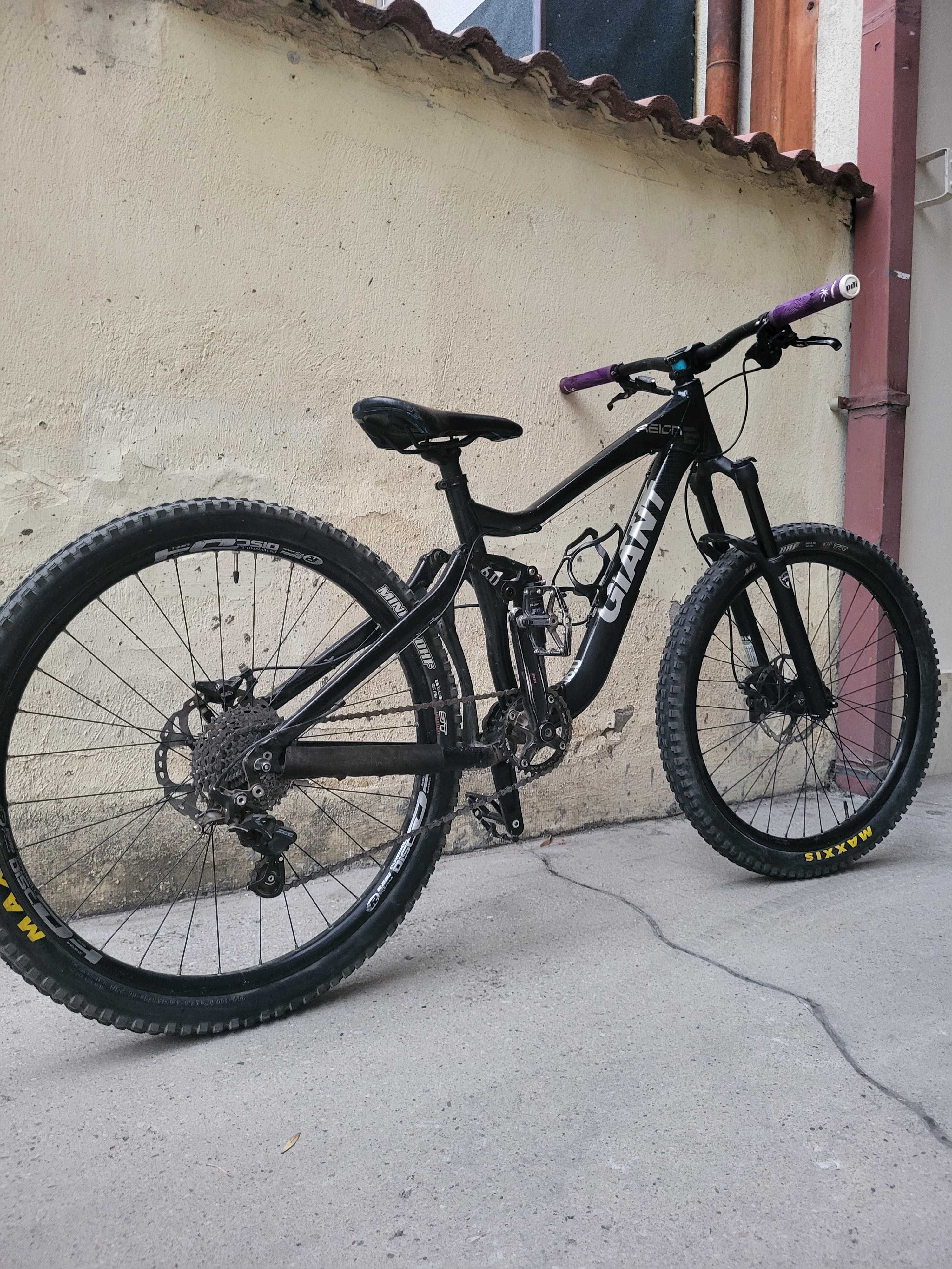 Велосипед giant reign 2