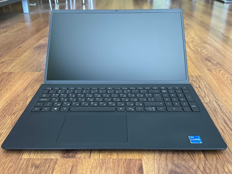 15.6' FHD Core i5-1135G7 DELL Vostro 3510 16GB DDR4/256GB NVMe/Бат 6ч
