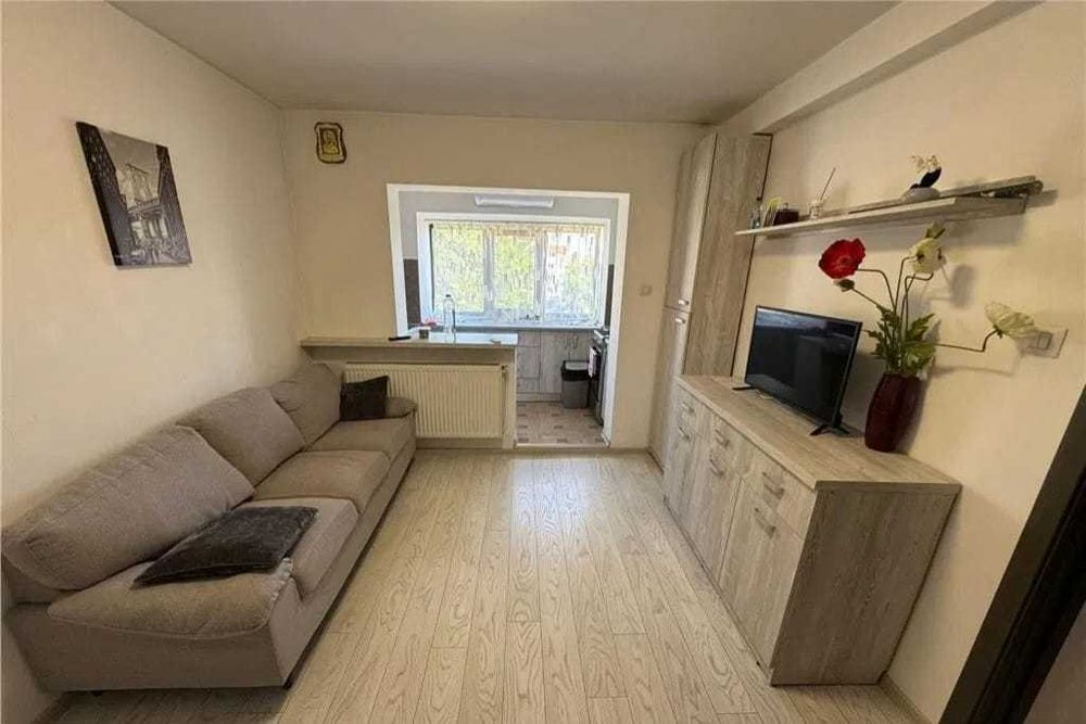 Direct Propietar Închiriez Non Stop Regim Hotelier