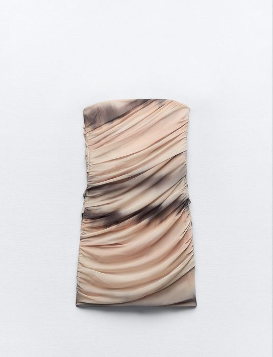 Къса рокля с подплънки