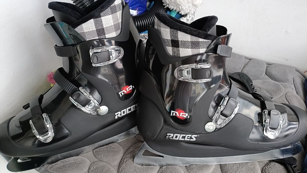 Patine gheata barbatesti 46-47,Roces stare perfecta