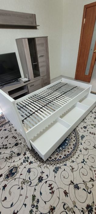 Продается кровать Икея