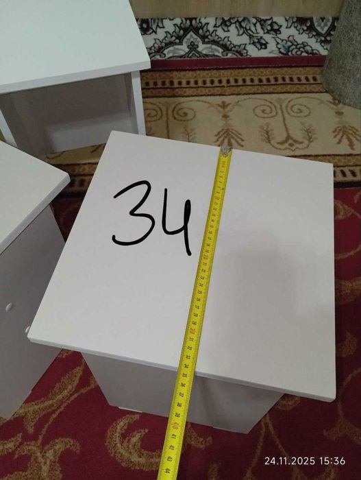 Пуфик и табуретки