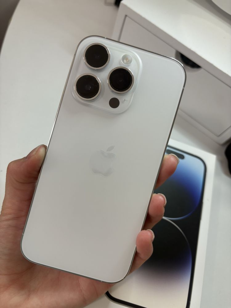 Iphone 14 pro 256 GB Silver