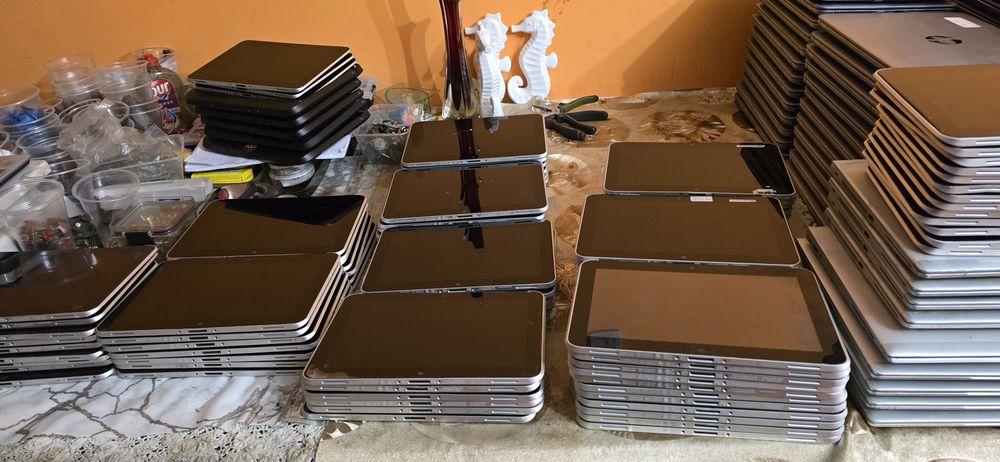 Lot 200 Tablete HP ElitePad 900 Windows funcționează perfect la priza