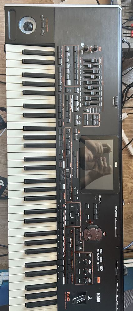 Korg pa4x 61 с информация за работа
