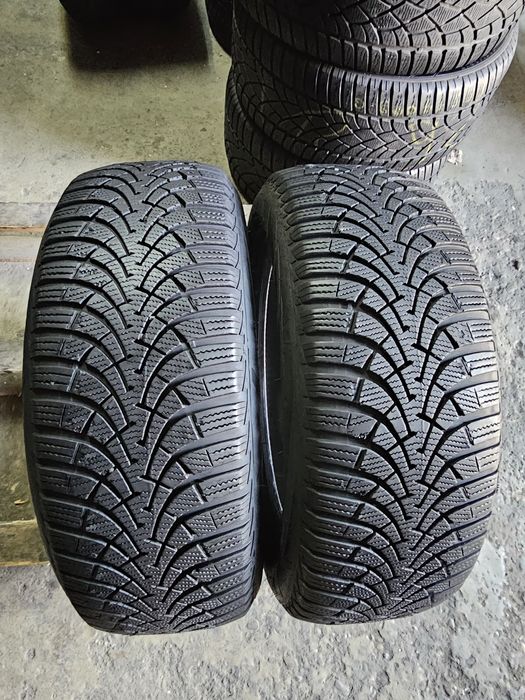 2 anvelope iarna 205 55 16 Goodyear 7mm